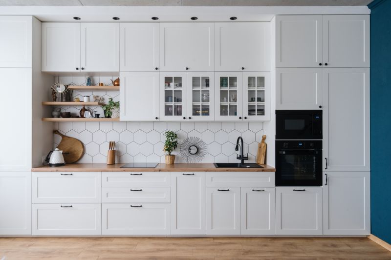 Oak Cabinet Remodeling in Austin, TX